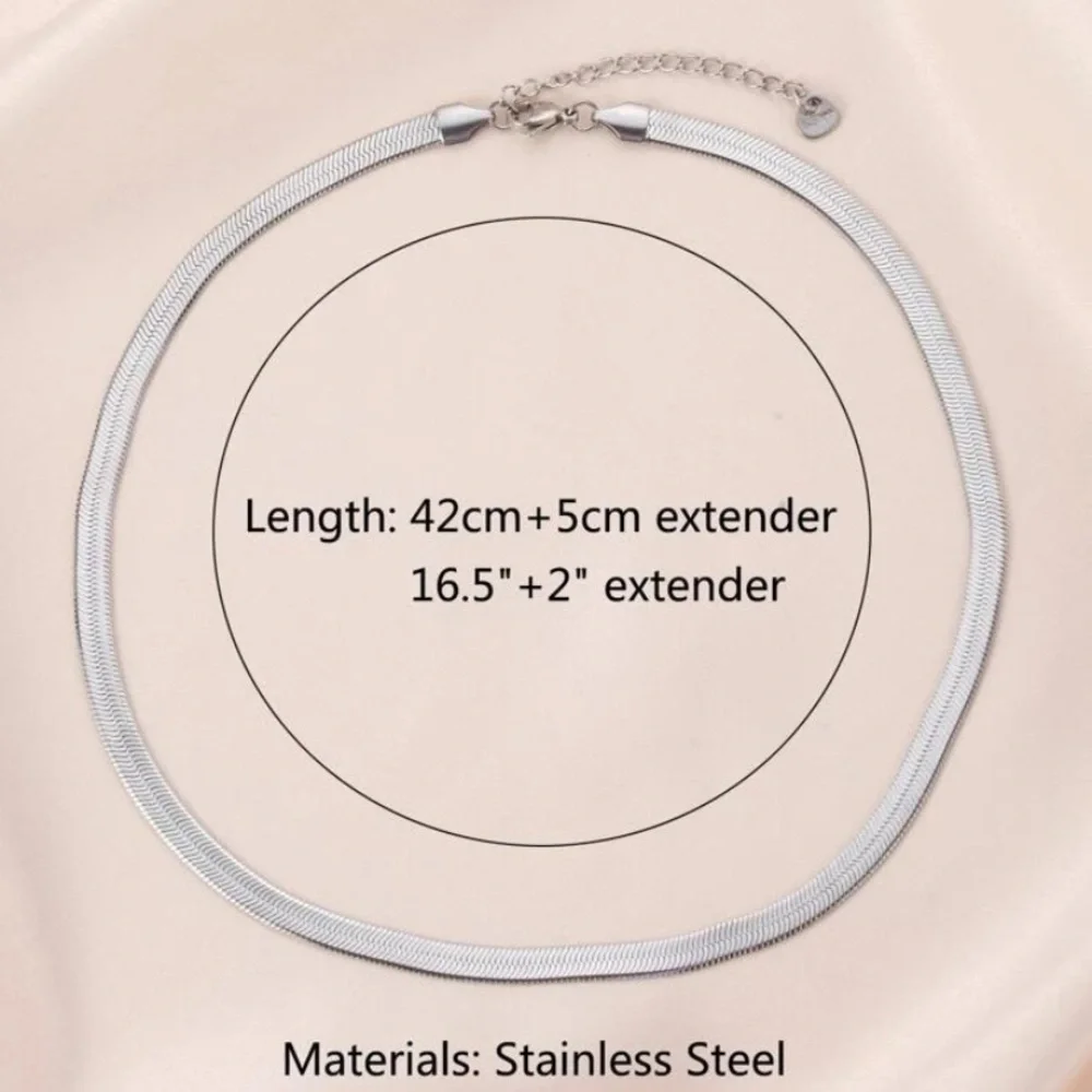 Stainless steel necklace